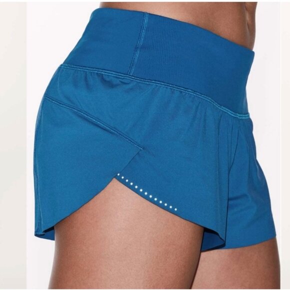 Lululemon Chase Me Short Women's Size 6 Whirlpool Blue 2.5" Running Athletic FLA - Picture 2 of 14